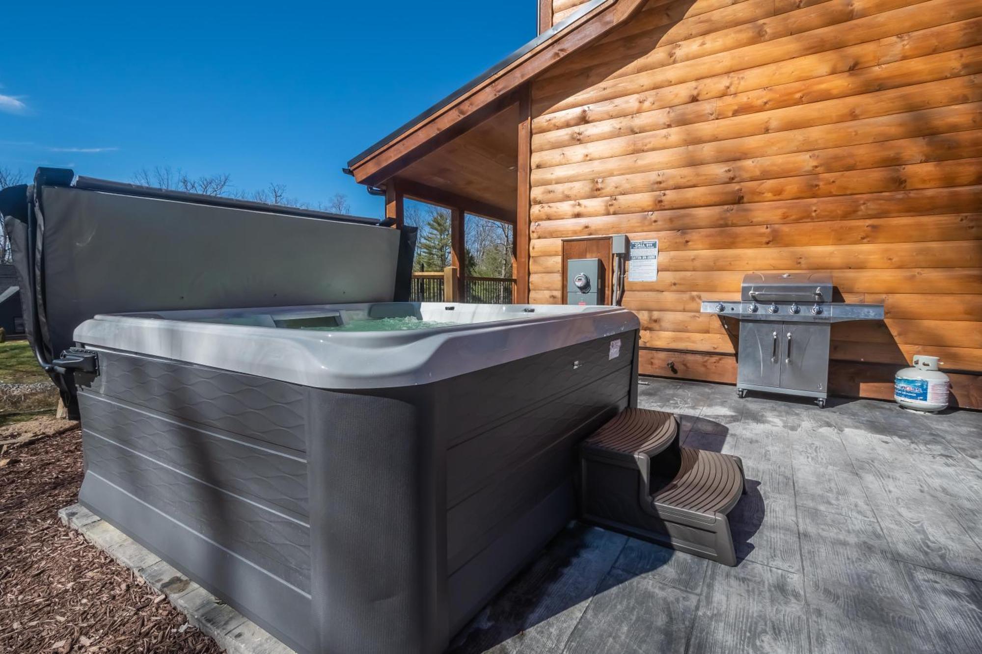 Вилла Rockwell: New W/ Dock Slip, Hot Tub, Lake Access, Dog Friendly Окленд Экстерьер фото